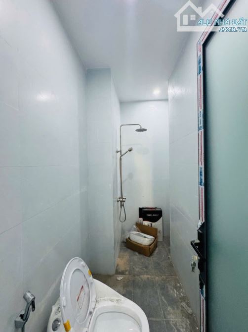 Bán nhà 4 tầng đẹp-gần chợ vĩnh Hải DT54m2-4PN-Nguyễn khuyến-Nha Trang-chỉ 2t650 - 4