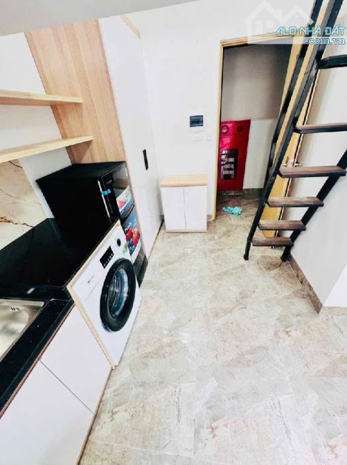 SIÊU PHẨM 🏦 Kim Chung, 🔝63m2, 🪜Thang máy- 7 Tầng 🛌15 Phòng Studio Full nội thất xịn - 4