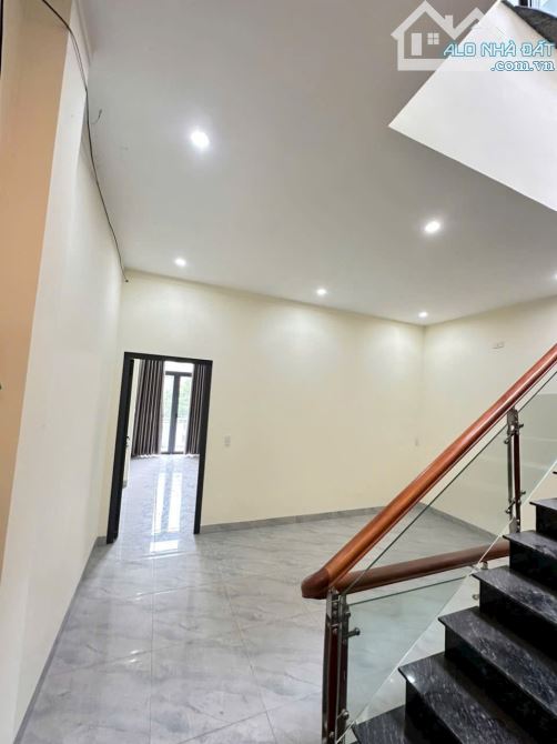 BÁN NHÀ LẦU THỔ CƯ HOÀN CÔNG GẦN ĐƯỜNG NGUYỄN ÁI QUỐC - 4