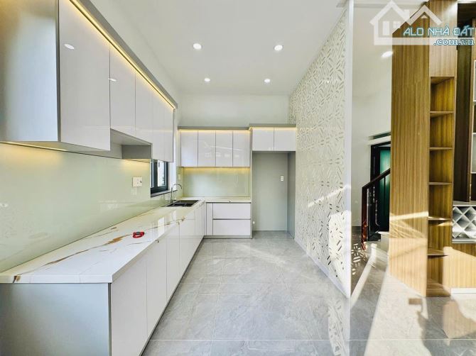 💥 Căn góc đẹp Nguyễn Tư Giản -Phường12💎 8X7M 4 Lầu💎3PN 3WC 💵 6,4 Tỷ - 4
