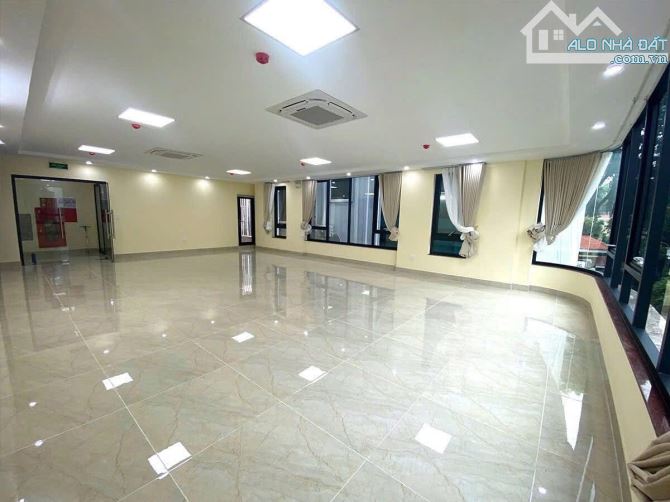 Lô góc Thái Hà, 1 nhà ra phố, 124m*6T thang máy, gara, ô tô tránh, kinh doanh, ở/cho thuê