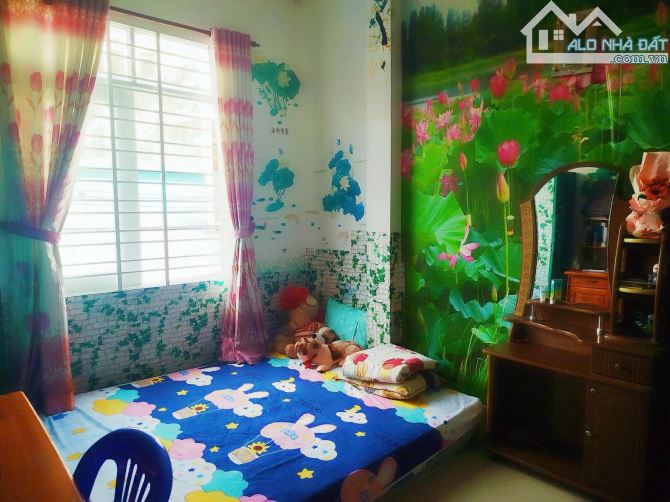 🏡 BÁN NHÀ MỚI 1 trệt 1 lầu Đường 30/4 Phường RẠCH DỪA - 4