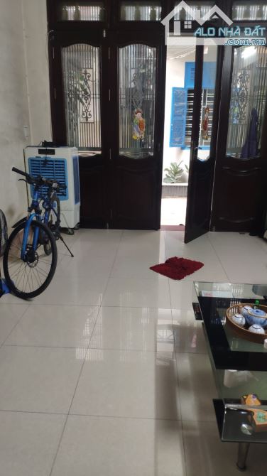 Bán nhà 30m2 xây 3 tầng ngõ 73 Nguyễn Trãi ngay Ngã Tư Sở, ô tô đỗ cửa chỉ hơn 7 tỷ - 4