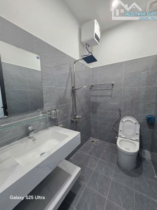 Bán nhà 3 tầng vị trí đẹp 40m2 ngang 5m - 4