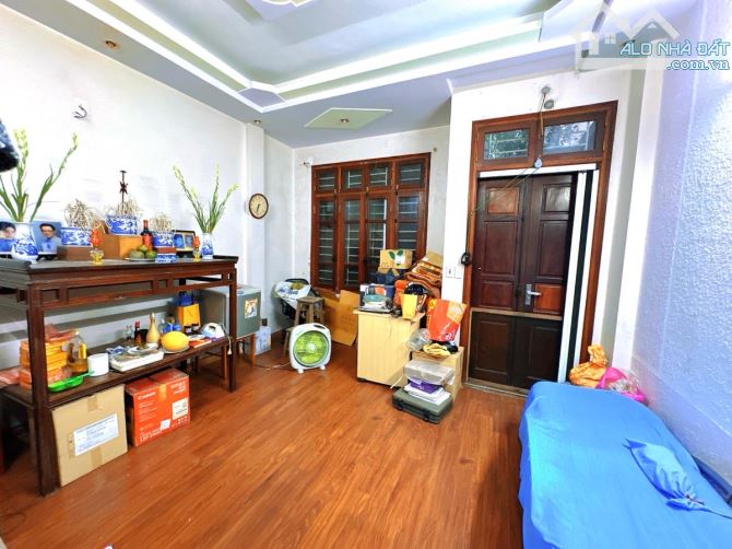 GIA ĐÌNH CẦN BÁN NHÀ NGUYỄN VĂN HUYÊN - CẦU GIẤY, GẦN CV NGHĨA ĐÔ, 80m 5T, GIÁ 15.3 TỶ - 4