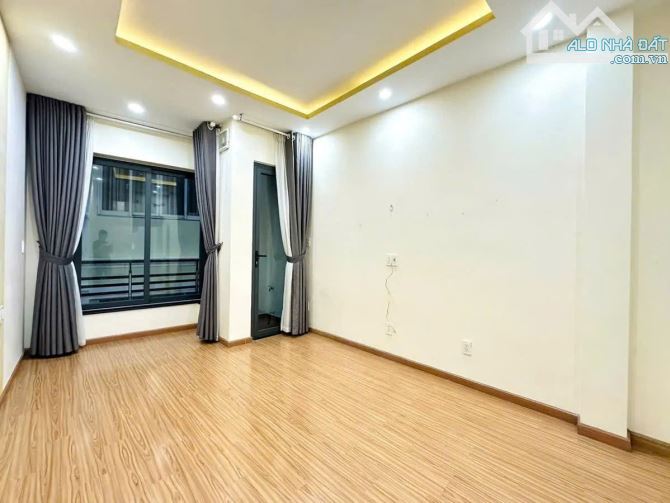 BÁN NHÀ NGUYỄN CÔNG HOAN,5 TẦNG, 40M2, GIÁ 7,5 TỶ (TL) - 4