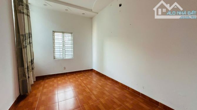Bán nhà 3 ,5 tầng độc lập 76m2 tại Chợ Hàng Mới giá chỉ 3,2 tỷ tt - 4