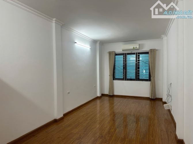 Chỉ 14,5 tỷ Nhà đẹp phố Lê Trọng Tấn Q Thanh Xuân cách Ngã tư Sở 1,5km - 4