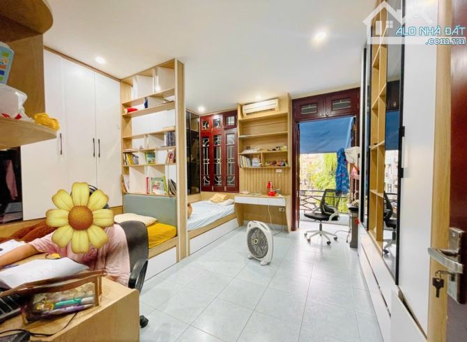 Hiếm! Văn Quán, Nguyễn Khuyến DT 69m2*4 tầng, MT 4.6m, ô tô tránh, vỉa hè, KD, nhỉnh 17 tỷ - 4