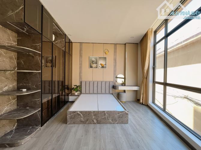 BÁN NHÀ 1 TRỆT 3 LẦU MỚI ĐẸP LUNG LINH HẺM Ô TÔ NGUYỄN AN NINH - 4