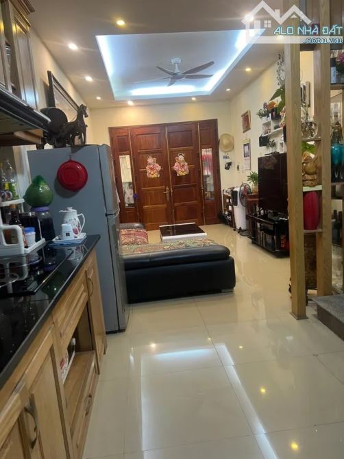 Vị trí đẹp giá cực Sốc. Ngọc Thuỵ Long biên 36m 5T MT3.5m 7.65 tỷ trước nhà rộng, 10m ra c - 4