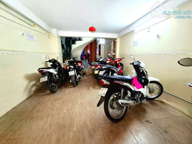 Tân Bình HẺM Ô TÔ 7m Nguyễn Hồng Đào 66m2 5 Tầng 9Pn chỉ 11 tỷ Xx - 4