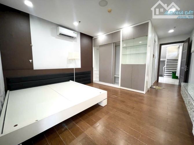 Bán nhà 81m² 4 Tầng,Q12 An Phú Đông- Hẻm rộng 7m thông nhau- Giá 5.9 tỷ. - 4