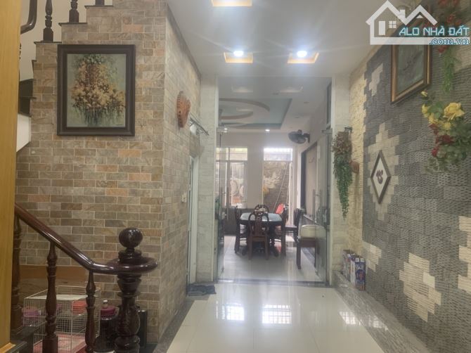 NHÀ 3 TẦNG MẶT TIỀN ĐƯỜNG, KHU TRUNG TÂM HÀNH CHÍNH DĨ AN - 4