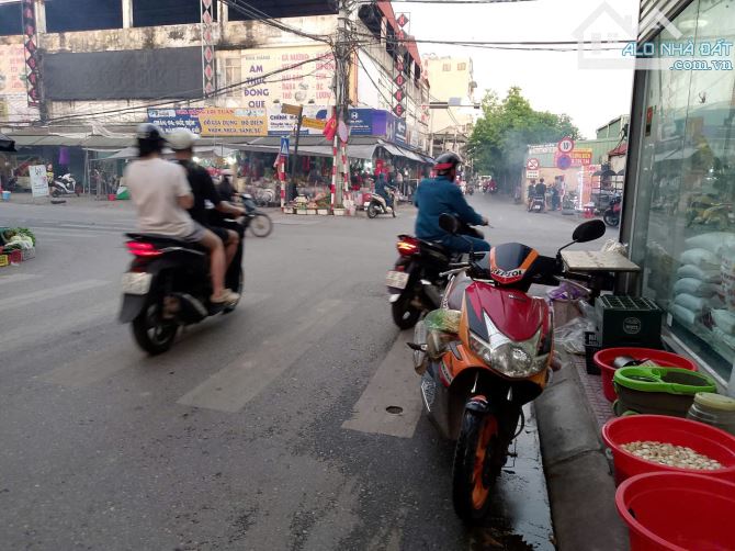 Lô góc 3 thoáng, DÒNG TIỀN LỚN, Ô tô tránh, KD luôn và ngay 82.6M – 14.2M Tiền - Nhỉnh 16T - 4