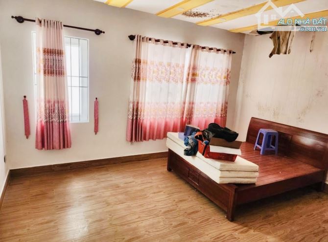 Mặt tiền nội bộ khu Tên Lửa - Nhà thờ PhaoLô - 5x20m - 4 tầng - 5PN - Gần công viên - 4