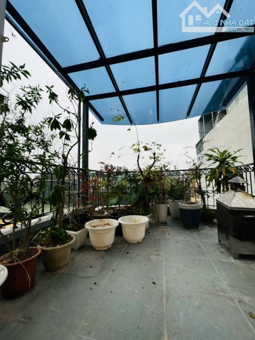 Bán nhà Tạ Quang Bửu-đẹp dân xây 4 tầng- 79m2-oto đỗ sát cửa- cho thuê-kinh doanh với dòng - 4
