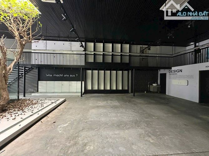 🔴(NCC) CHO THUÊ NHÀ 2 TẦNG MẶT TIỀN 10M NGUYỄN HỮU THỌ  • Diện tích: 250m2(ngang 10m) - 5