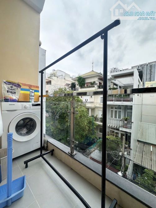 Studio ban công lớn - máy giặt riêng quận 10. - 5
