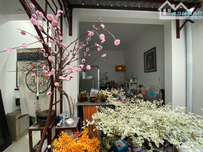💥CHỈ 5,5 TỶ CÓ NHÀ 2 TẦNG Đường Ô TÔ 5M Gần Biển Hòn Chồng - 5
