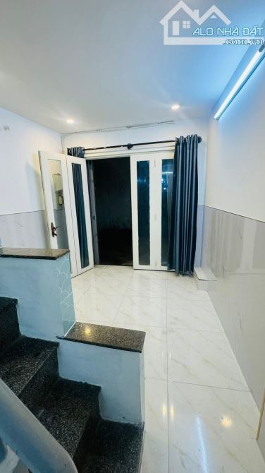 Bán nhà hẻm Nguyễn Thị Tần,P.1,Q.8,dt: 3 x 6 nhà xây 2 tầng 1 Tỷ 85. - 5