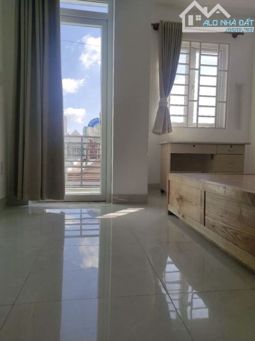 Cơ hội vàng sở hữu nhà Trần Quốc Toản, Quận 3. Giá chỉ 5 tỷ 870/ 4mx15,5m. Đường ôtô 6m - 5