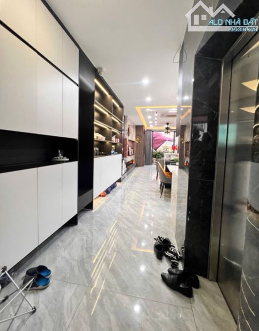 Bán nhà phân lô KĐT Băc Linh Đàm-73m2, xây 5 tầng, thang máy. Giá 30 tỷ - 5