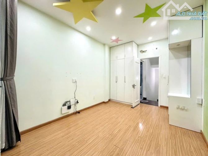 BÁN NHÀ NGUYỄN CÔNG HOAN,5 TẦNG, 40M2, GIÁ 7,5 TỶ (TL) - 5