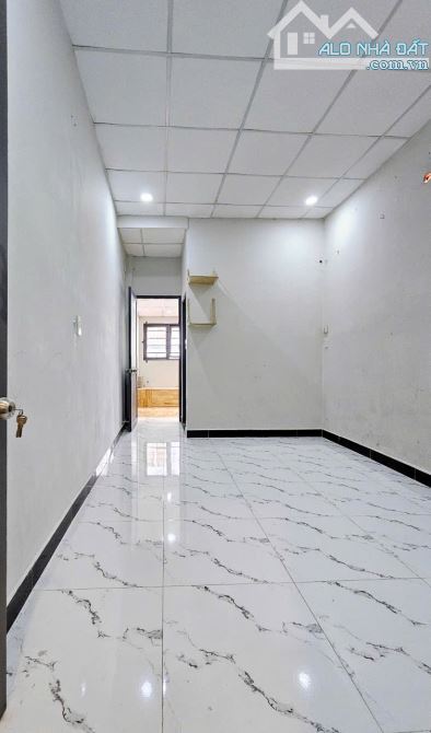 Cho Thuê Nguyên Căn Trường Sa - Lê Văn Sỹ Quận 3 - 3 PN - Có Nội Thất - 14 Triệu 8 - 5