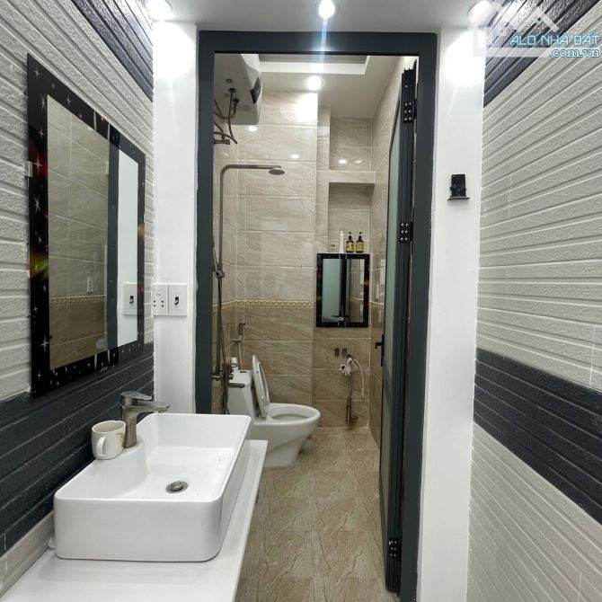 Tân Bình giáp Q10, Q11 HẺM Ô TÔ 1 sẹc Nguyễn Thị Nhỏ 60m2 4pn nở hậu 9 tỷ X TL - 5