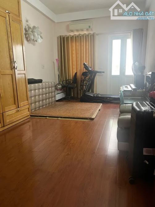 Vị trí đẹp giá cực Sốc. Ngọc Thuỵ Long biên 36m 5T MT3.5m 7.65 tỷ trước nhà rộng, 10m ra c - 5
