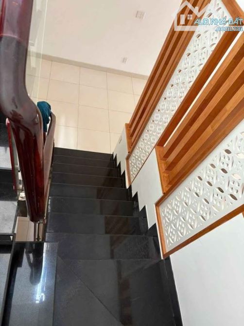 BÁN NHÀ 1 trệt 3 lầu ĐƯỜNG CHU MẠNH TRINH PHƯỜNG 8 - 5