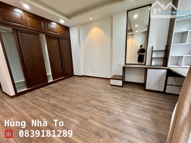 Giá đầu tư, Phân Lô quân đội 918 sân golf, 4 tầng dân xây vỉa hè oto Dt 65m2 - MT 4.2m - 5