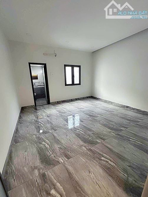 🏡 4.2 tỷ Bán nhà Tân Chánh Hiệp , Quận 12 ✅Diện tích : 60m2 ( 4m x 15m ) ✅Kết cấu: 1 Trệt - 6
