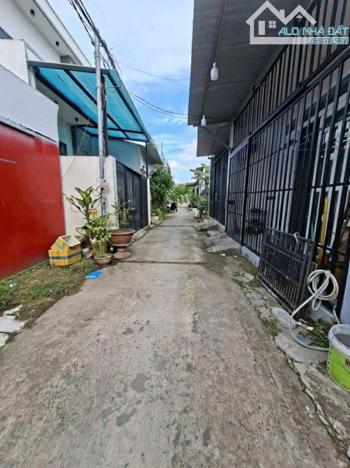 Bán nhà 75 m2 Nguyễn Văn Trường gần đại học FPT  1,2 tỷ - 6