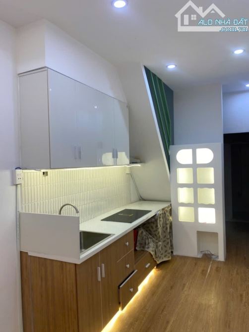 Nhà đẹp full nội thất 23m², hẻm Lý Thường Kiệt, P9 Tân Bình – Giá 2.8 tỷ - 6