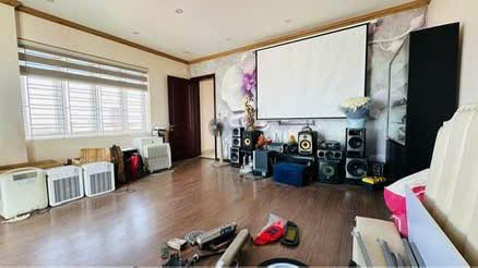 Nhà đẹp 8 tầng thang máy ngõ ô tô khu phố cổ Cát Dài - 96m2 - MT 6,35m - Đông tứ trạch - 6