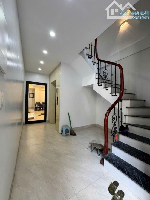 BÁN NHÀ LÔ GÓC AN DƯƠNG TÂY HỒ 50m MT 3.5m 6 TẦNG THANG MÁY Ô TÔ ĐỖ CỬA 16 TỶ - 6