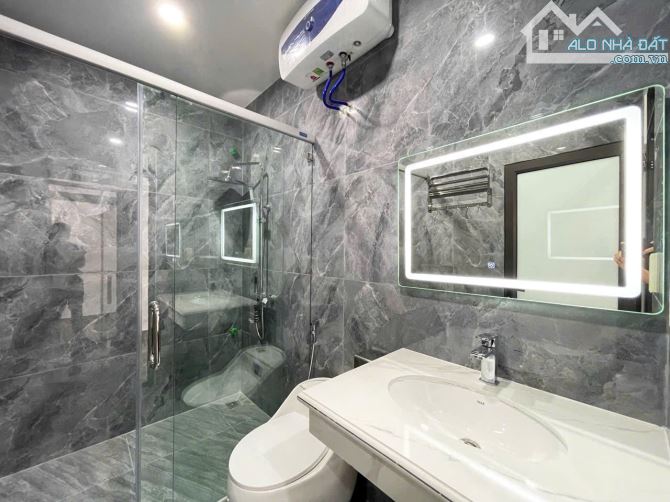 Nhà 4 tầng Dân xây độc lập mới tinh phân lô tuyến 2 Ngô Gia Tự - Lê Hồng Phong - 6