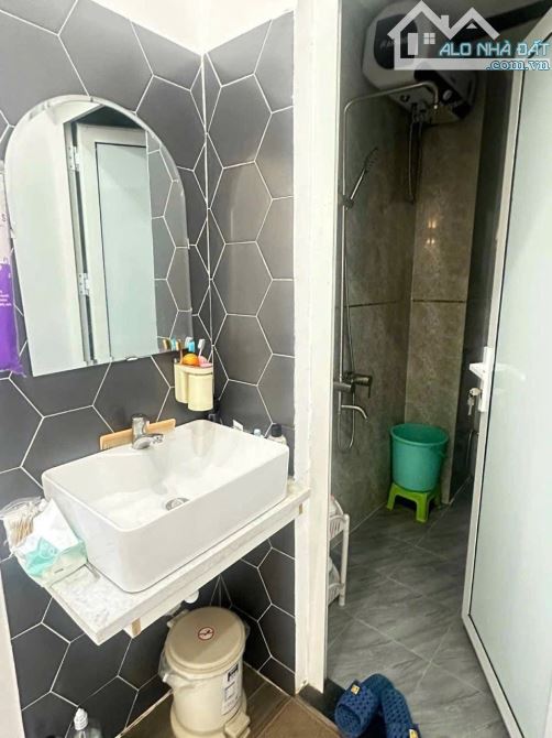 Chính chủ cần bán nhanh căn nhà 3 tầng đường Đinh Tiên Hoàng. Hải Châu - 6