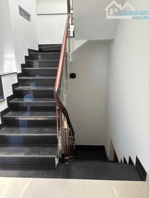 BÁN NHÀ 1 trệt 3 lầu ĐƯỜNG CHU MẠNH TRINH PHƯỜNG 8 - 6