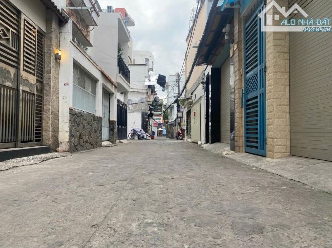 BÁN NHÀ PHAN VĂN TRỊ,3 TẦNG,100M2, GIÁ 15,6 TỶ - 6