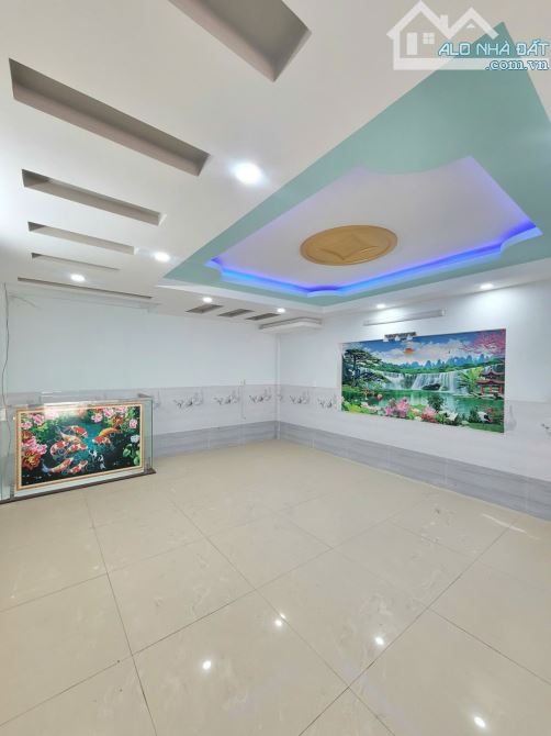 Bán nhà 1 trệt 2 lầu + Lửng KDC Bình Đáng p.Bình Hòa Tp.Thuận An chỉ  5ty700 TL M4098 - 6