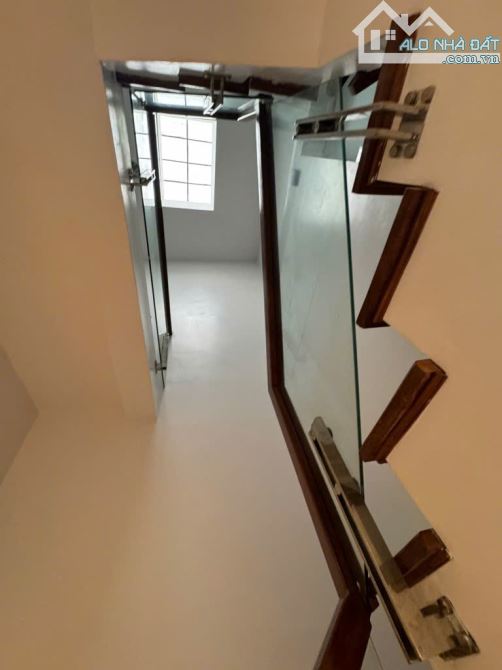 Bán nhà Tạ Quang Bửu-đẹp dân xây 4 tầng- 79m2-oto đỗ sát cửa- cho thuê-kinh doanh với dòng - 6