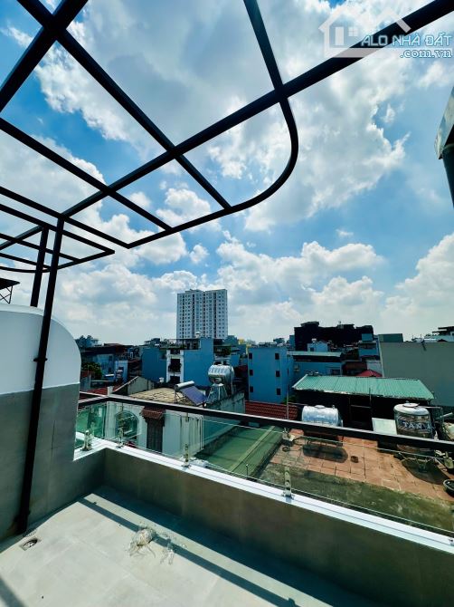 THẠCH BÀN LONG BIÊN - 38.5M NHÀ ĐẸP 6T THANG MÁY - NGÕ 3M Ô TÔ VÀO - SÁT MP - 7