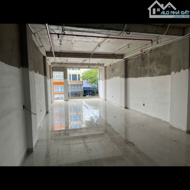🔴(NCC) CHO THUÊ NHÀ 7 TẦNG - CÓ THANG MÁY - MẶT TIỀN GẦN XÔ VIẾT NGHỆ TĨNH - 7
