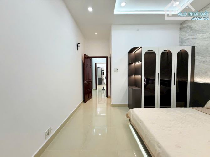 Bán nhà Thạnh lộc 19, ngay Ngã Tư Ga, DT 4x13, 2 Tầng giá 4ty48 - 7