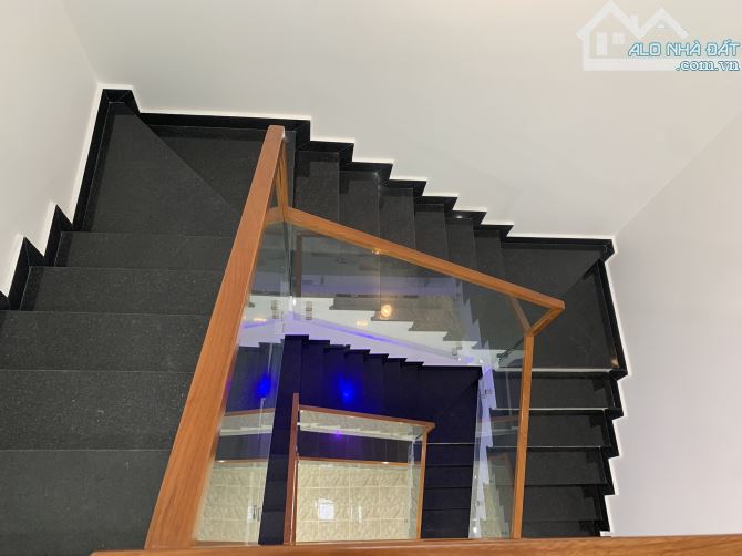 Nhà 4 tầng hiện đại có 2 mặt tiền trước sau . Vừa ở vừa kinh doanh - 7