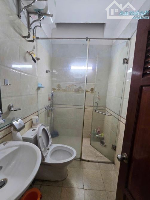 BÁN NHÀ NGUYỄN KHANG 45m 5 TẦNG MT 4m 2 MẶT THOÁNG Ở NGAY HOẶC KINH DOANH NHỎ GIÁ 10.5 TỶ - 7
