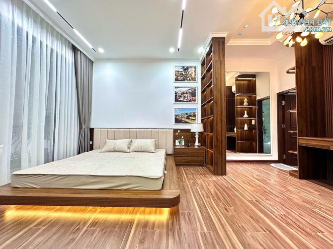 BÁN NHÀ PHỐ KIM MÃ 5 TẦNG THANG MÁY - QUẬN BA ĐÌNH KHU VÍP - FUL NỘI THẤT CAO CẤP - 7